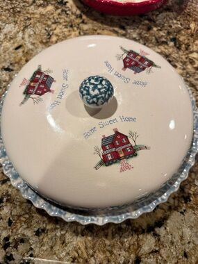 Pie plate Ceramic Covered with 'Home Sweet Home' Red House Motif